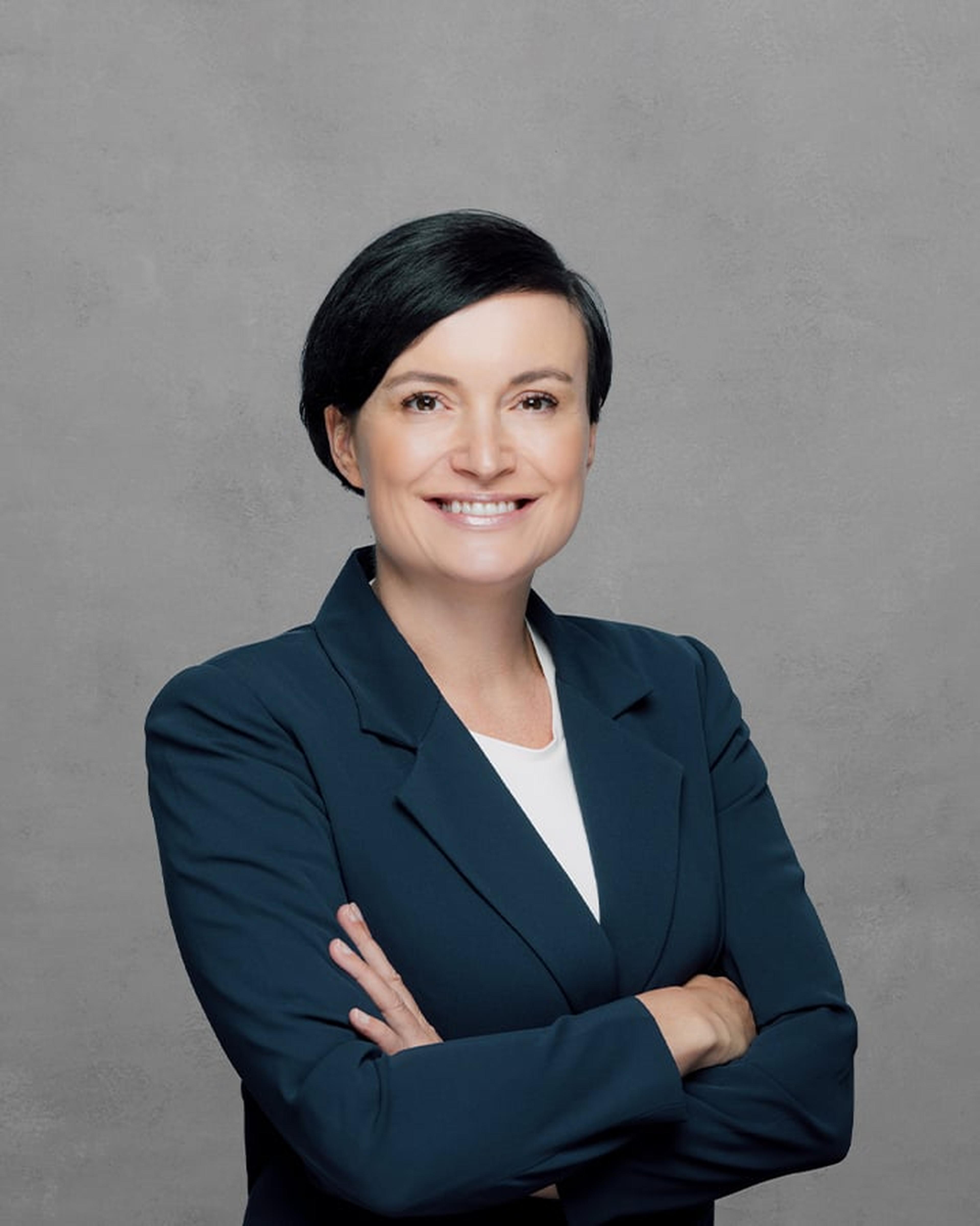 Susanna Gnann, Verkaufsberaterin Neu- und Gebrauchtwagen Stuttgart.