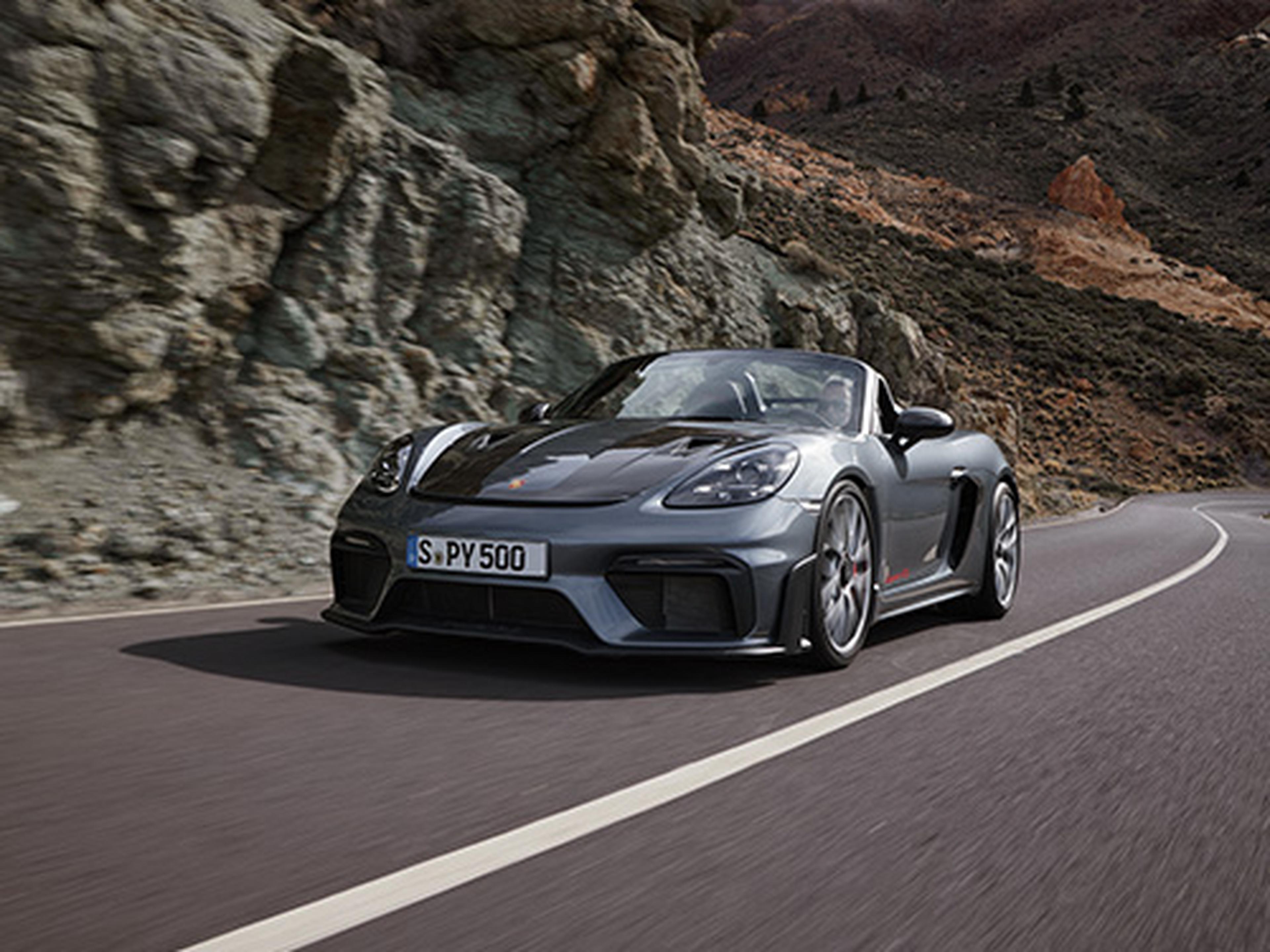 718 car model