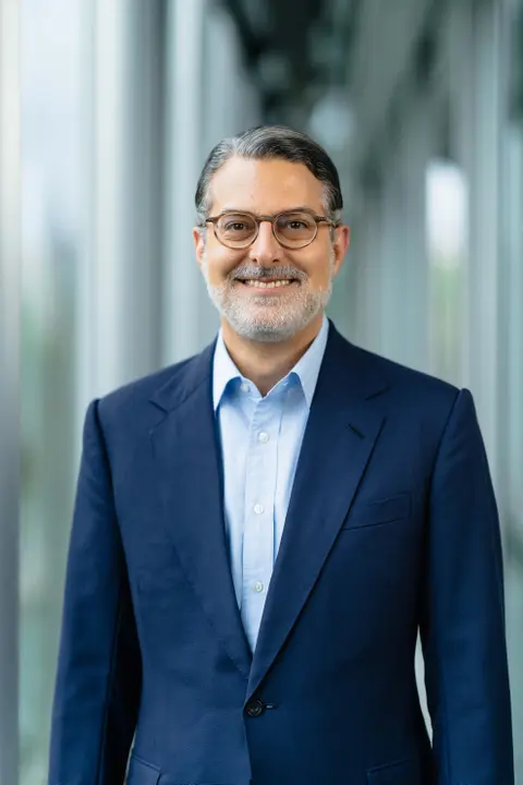 Dr Mani Herold