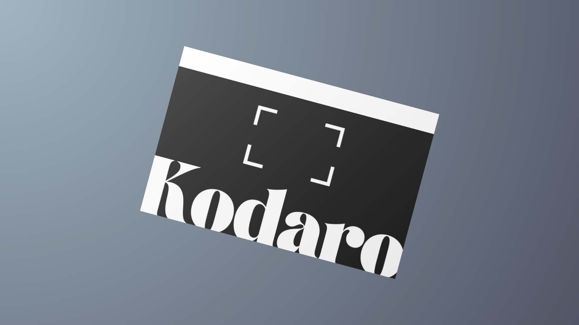 Visitenkarte mit der weissen Wortmarke Kodaro auf dunkelgrauem Grund, darüber ein Kamera-Sucher als Bildmarke.