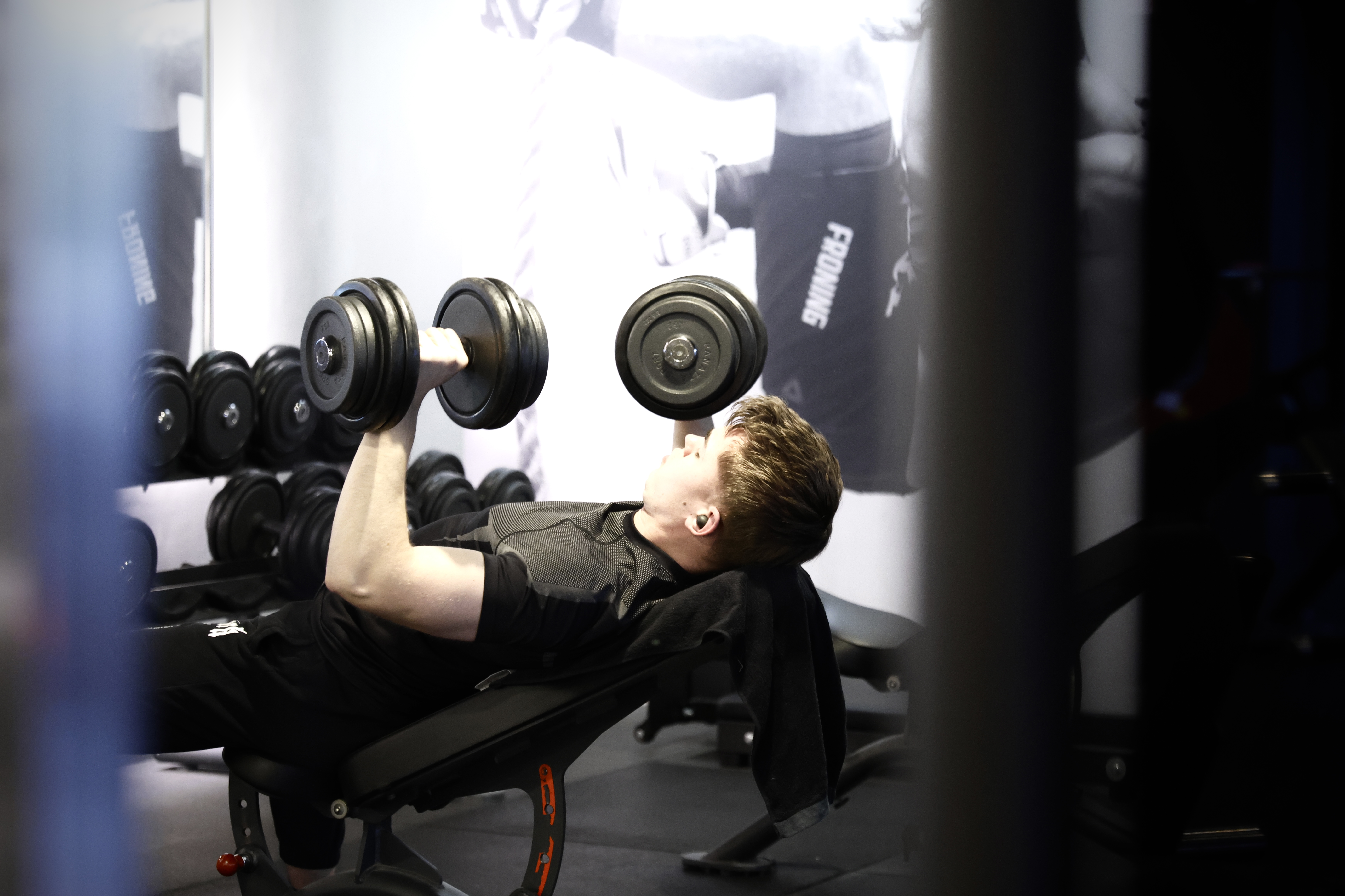 Jongeren die sporten bij FitFever Montfoort