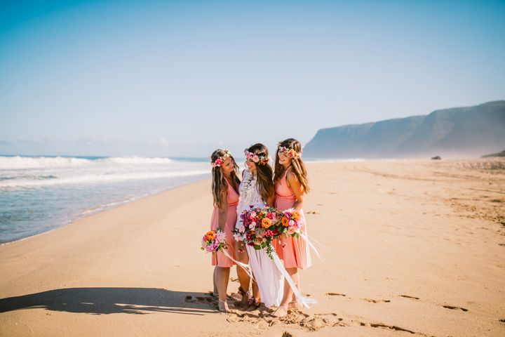 Tanja mit Freundinnen am Strand