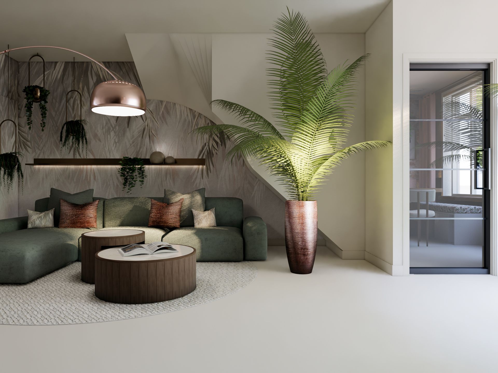 Warme zithoek met groene hoekbank, botanisch behang, koperkleurige vloerlamp en ronde salontafels in een interieurontwerp van STOERR.
