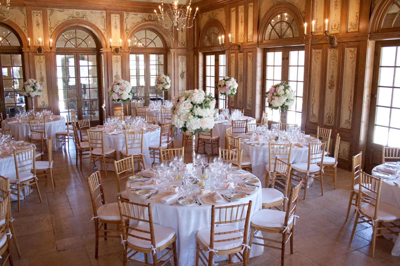 L'Orangerie set for dinner