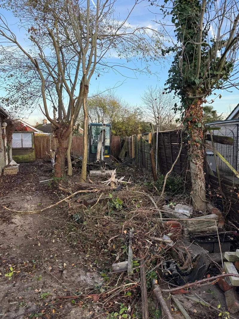 What Does a Groundworks Contractor Do? A Homeowner’s Guide