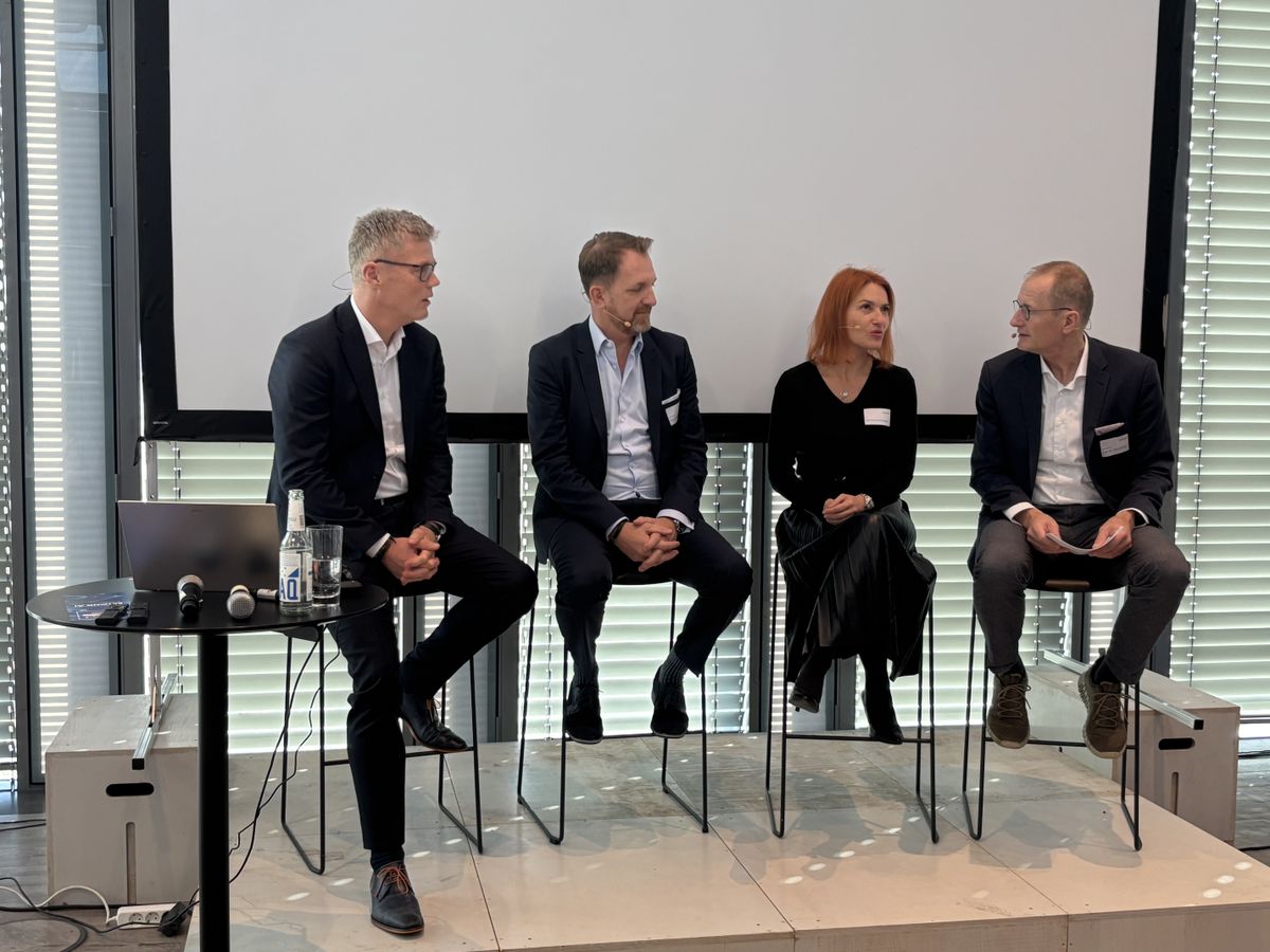 Telco-Panel beim CreaLog Summit 2025 mit tollen Gästen