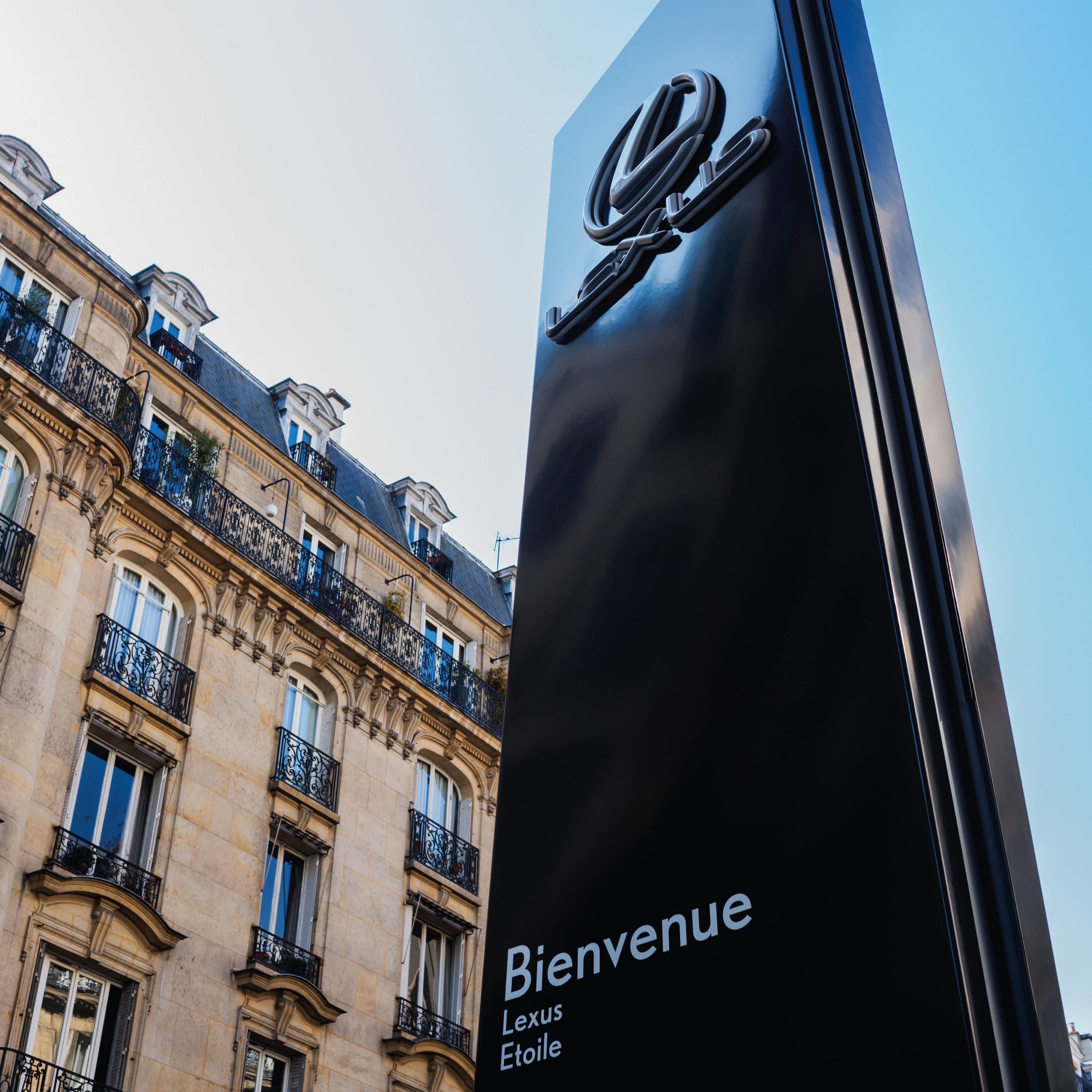 Lexus rejoint le Groupe Como