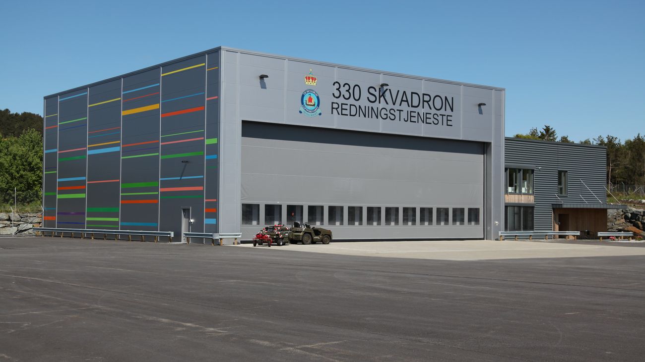 Helicopter Hangar