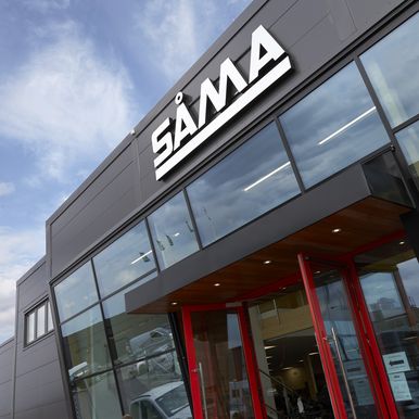 The Såma AB building was originally built in 1970 and needed an exterior renovation. Paroc Panel Systems used REFACE for a minimalist facade. Learn more today.
