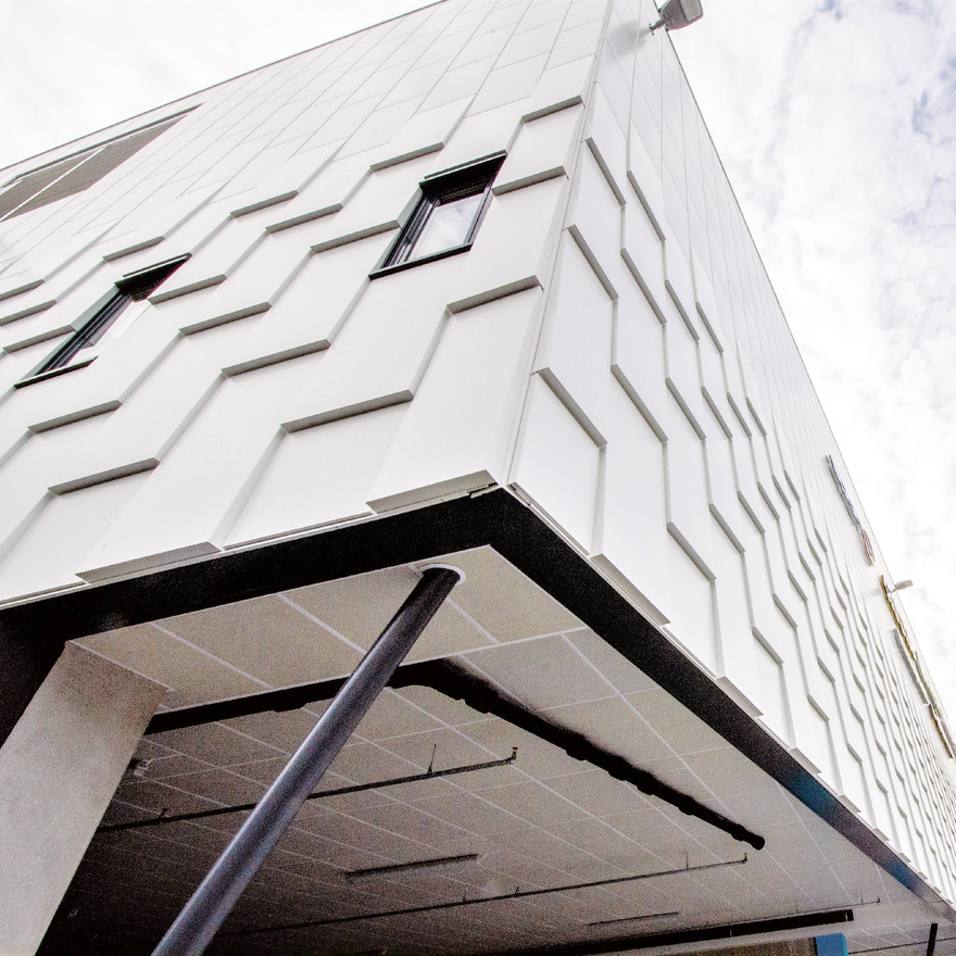 Sandwich panel cladding