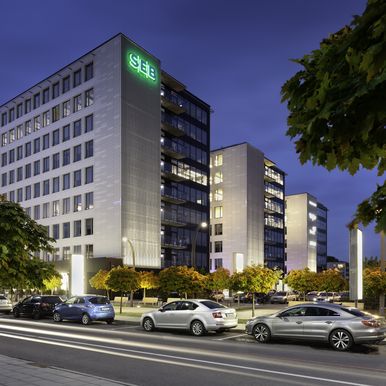 Kontorbygget Technopolis Nova ble åpnet i 2021. Bygningen på mer enn 26 000 m2 ble designet av Tumas Mazuras og Egle Olisauskyte basert på konseptet fra den finske arkitekten Jari Lonka.