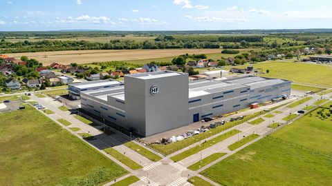 hfb-kingspan-edit-flick-factory-0007