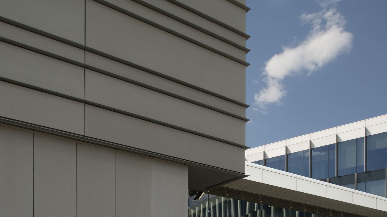 Adobe Campus 05