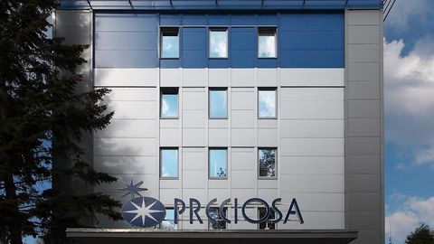 preciosa-jablonec-cz/kingspan-preciosa-case-study-cz-02
