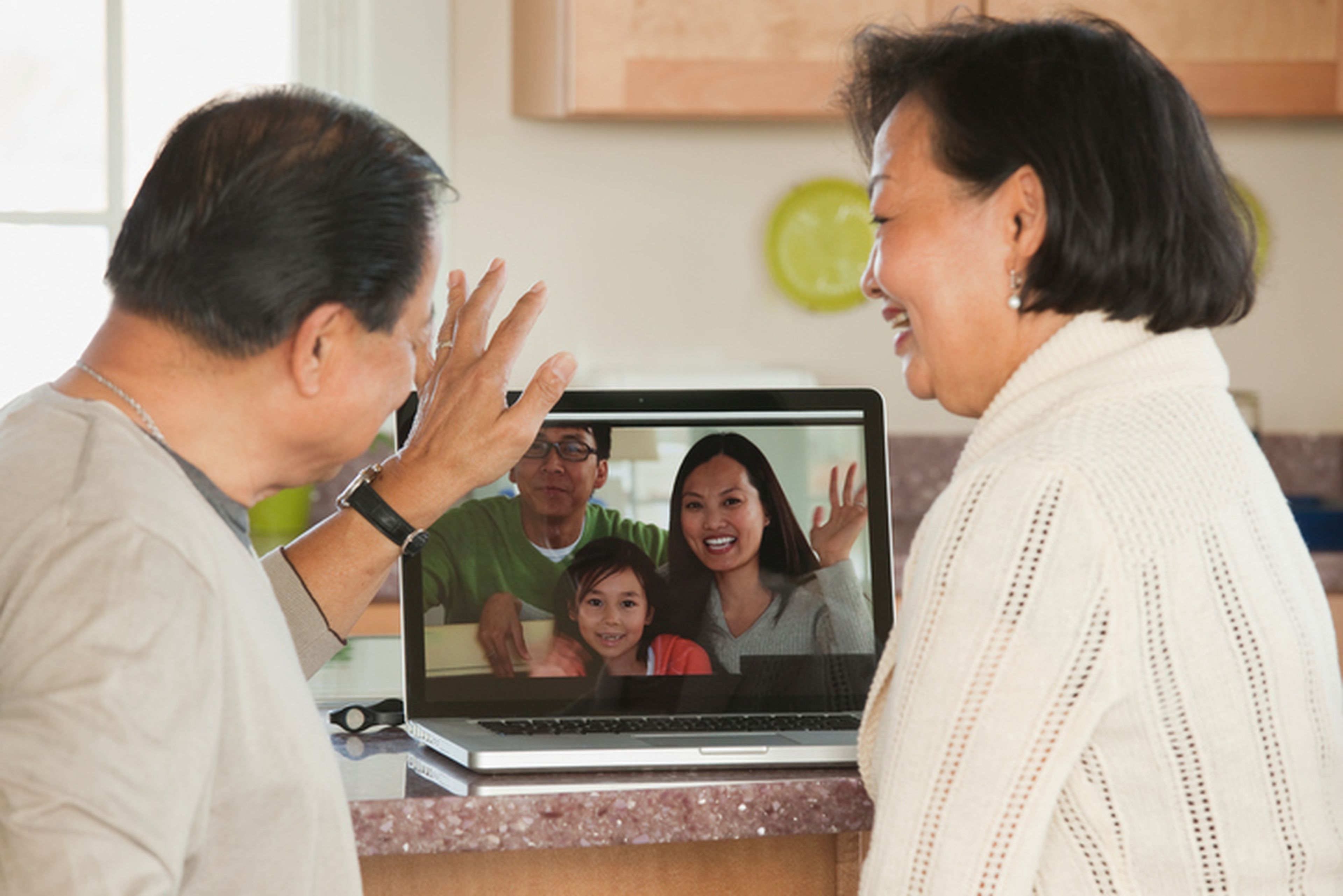 OFW: the life of overseas Filipino workers