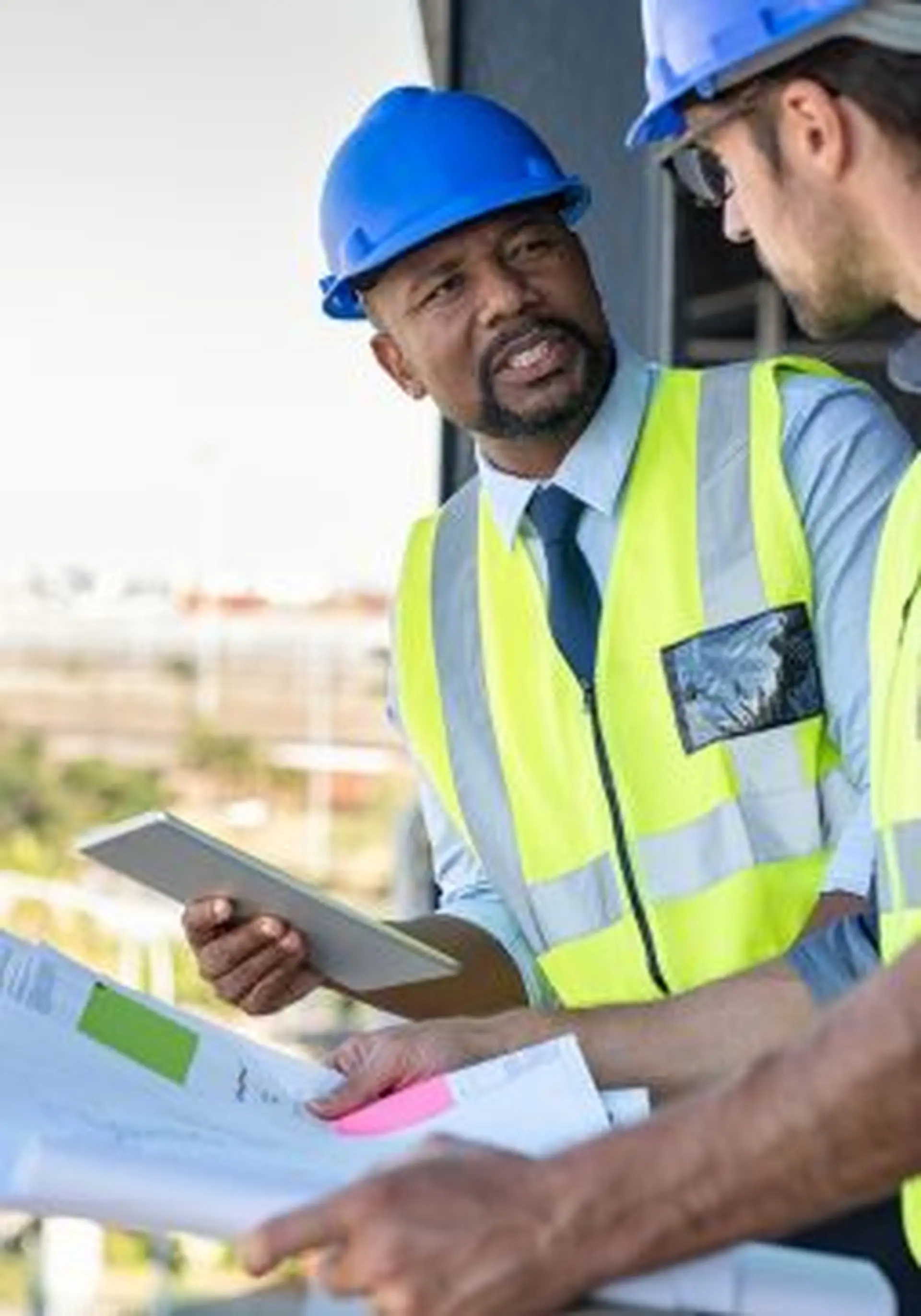 Why Both Digital and Traditional Sales Skills Matter in Construction Sales