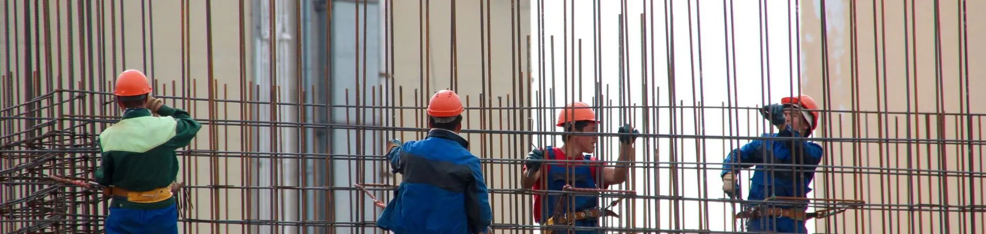 Tracking private vs public construction projects