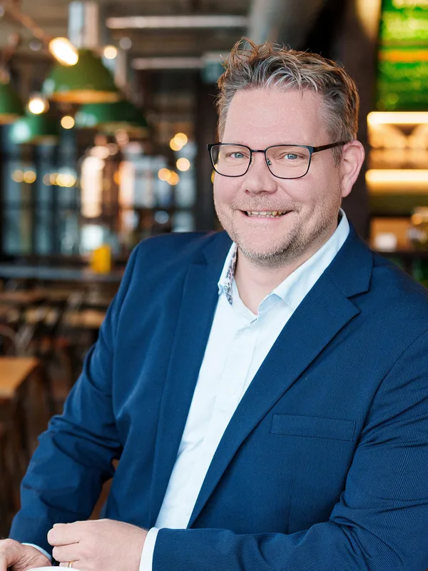 Lars Henning