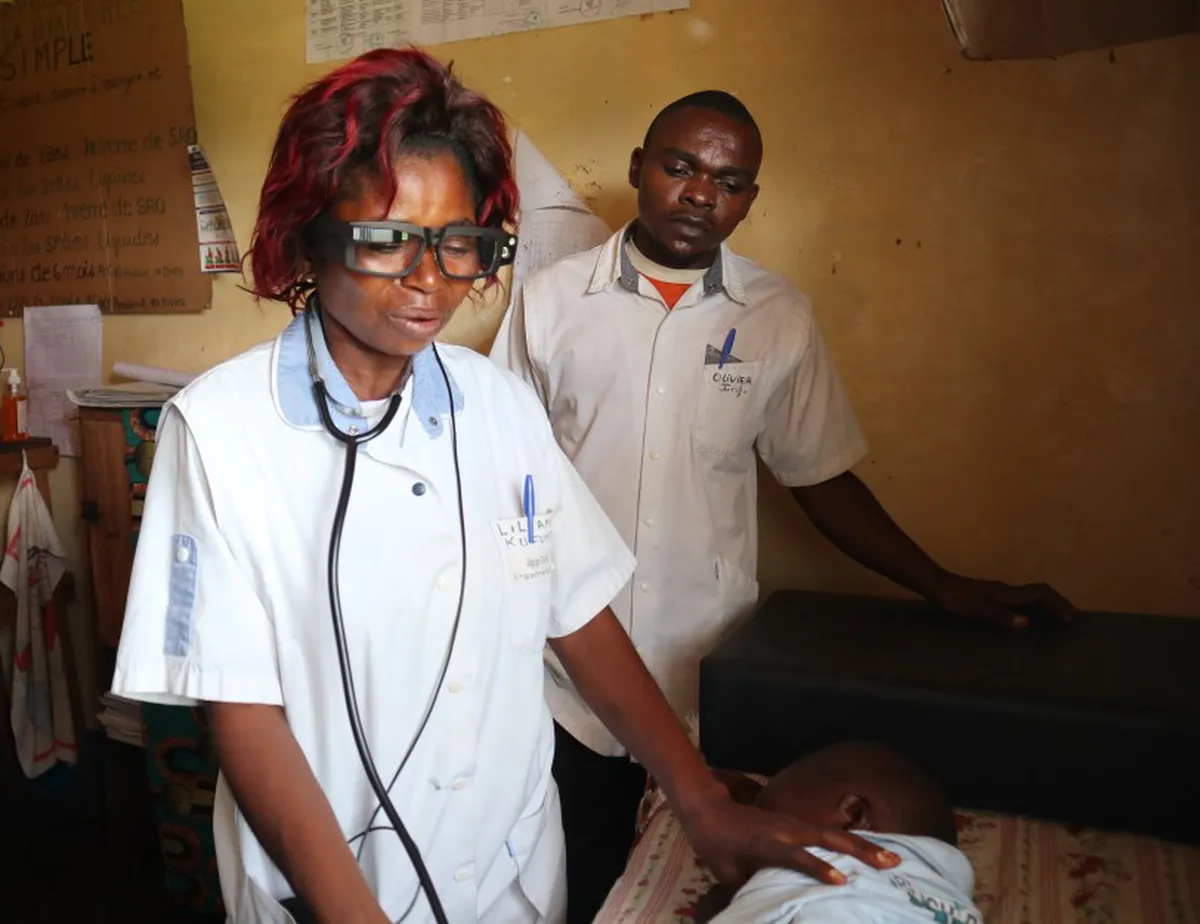 smart glasses for telemedicine