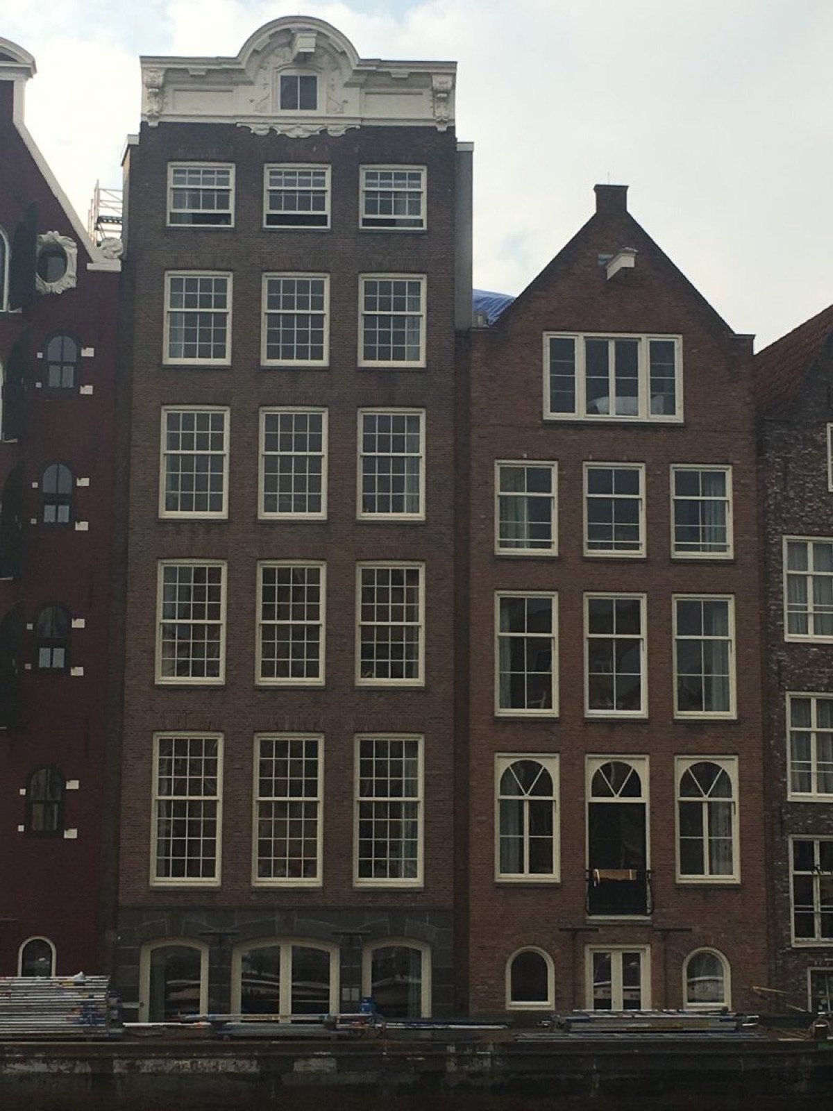 Warmoesstraat, Amsterdam, foto 2