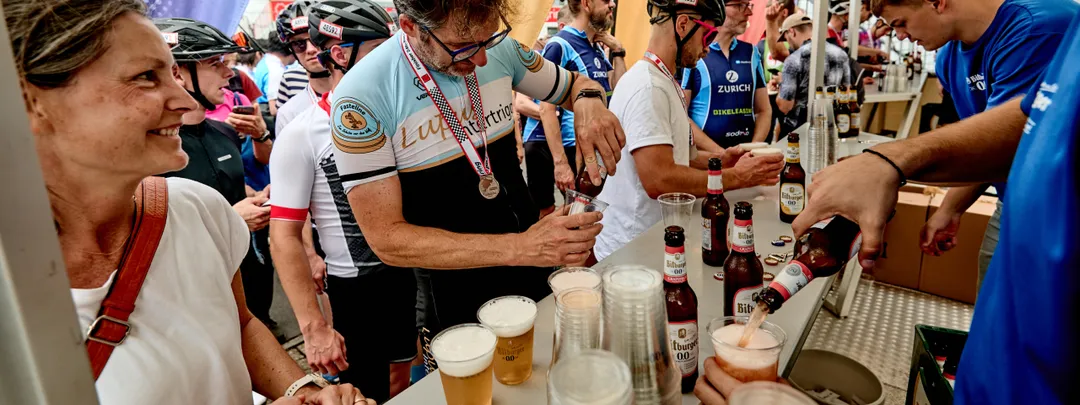 Nach dem Finish ist vor dem Feiern
