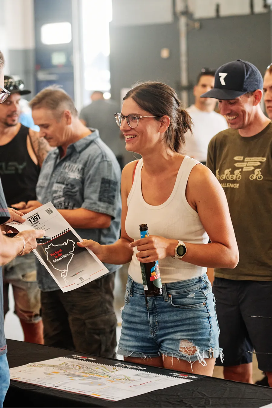 Teilnehmer-Center Anmeldung Ausgabe Startunterlagen Rad am Ring