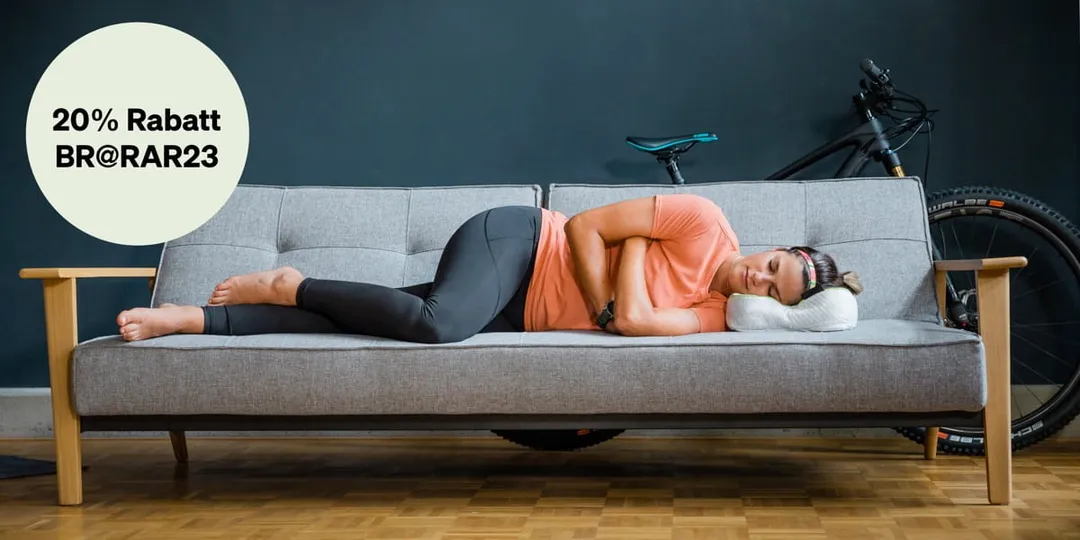 Ausgeschlafen zu Rad am Ring 2023 dank dem BLACKROLL Recovery Pillow