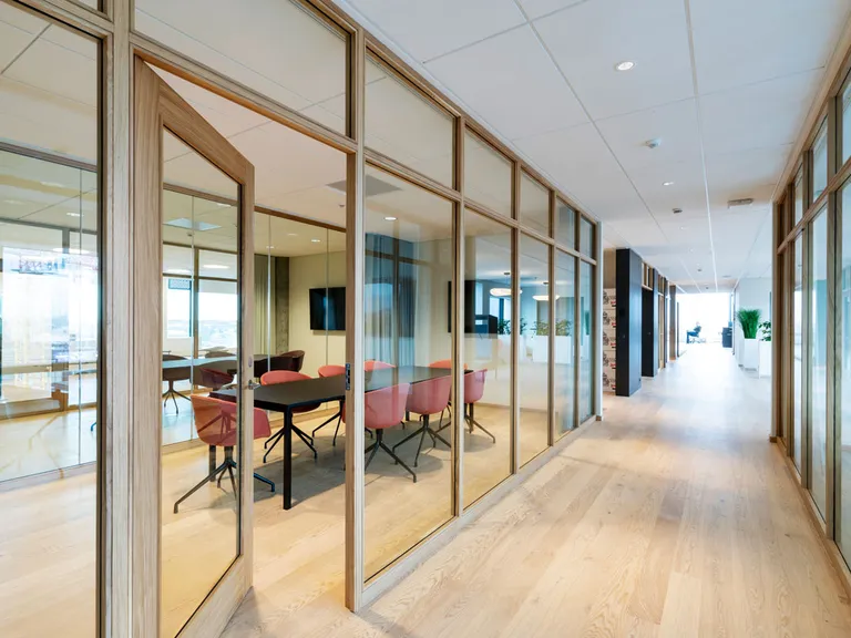 Wallmakers Træsystem No. 04