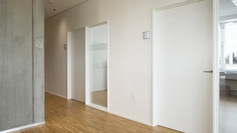 Orbicon Taastrup – BoxWall element med smal not og karm