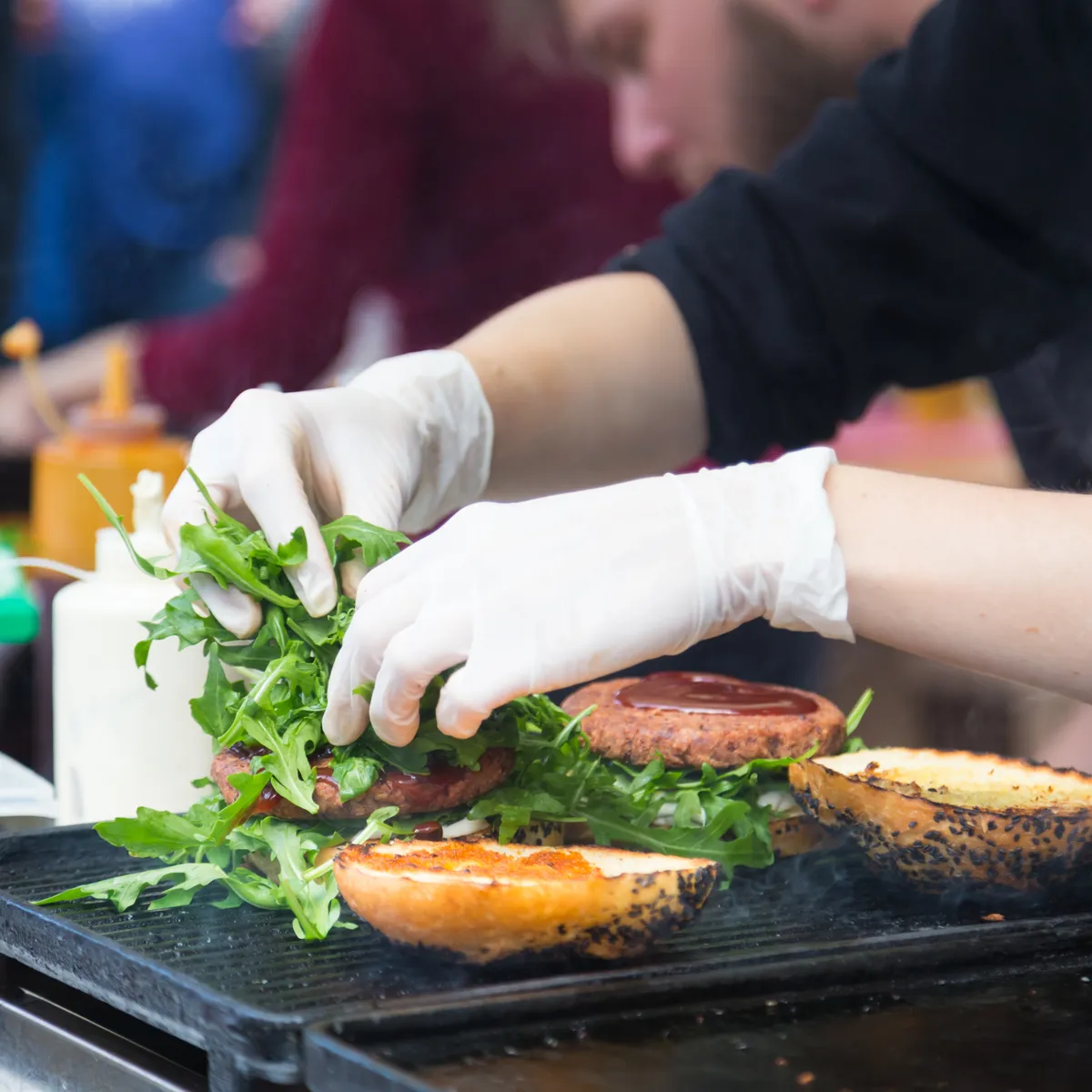 Burger Zubereitung kochen Lebensmittel