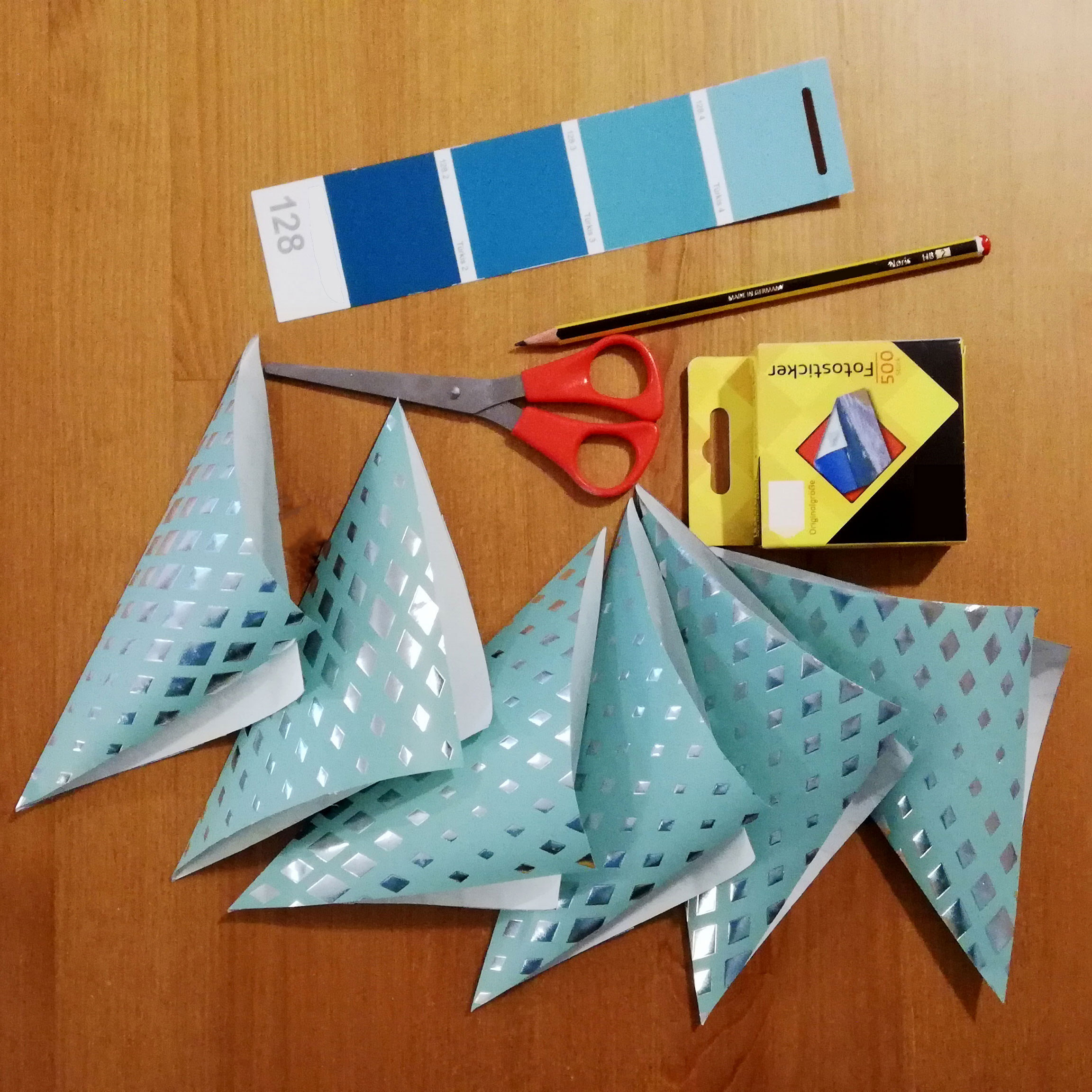 Weihnachtsstern basteln Material