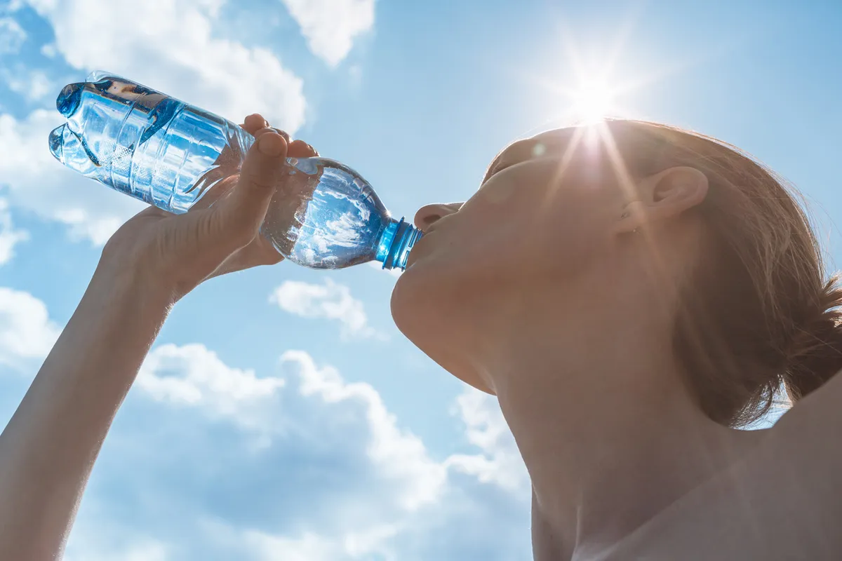 Wasser trinken Hitze