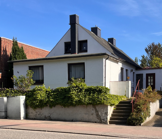 Wittlinger & Co vermittelt Grundstück mit Altbestand in Hamburg-Billstedt