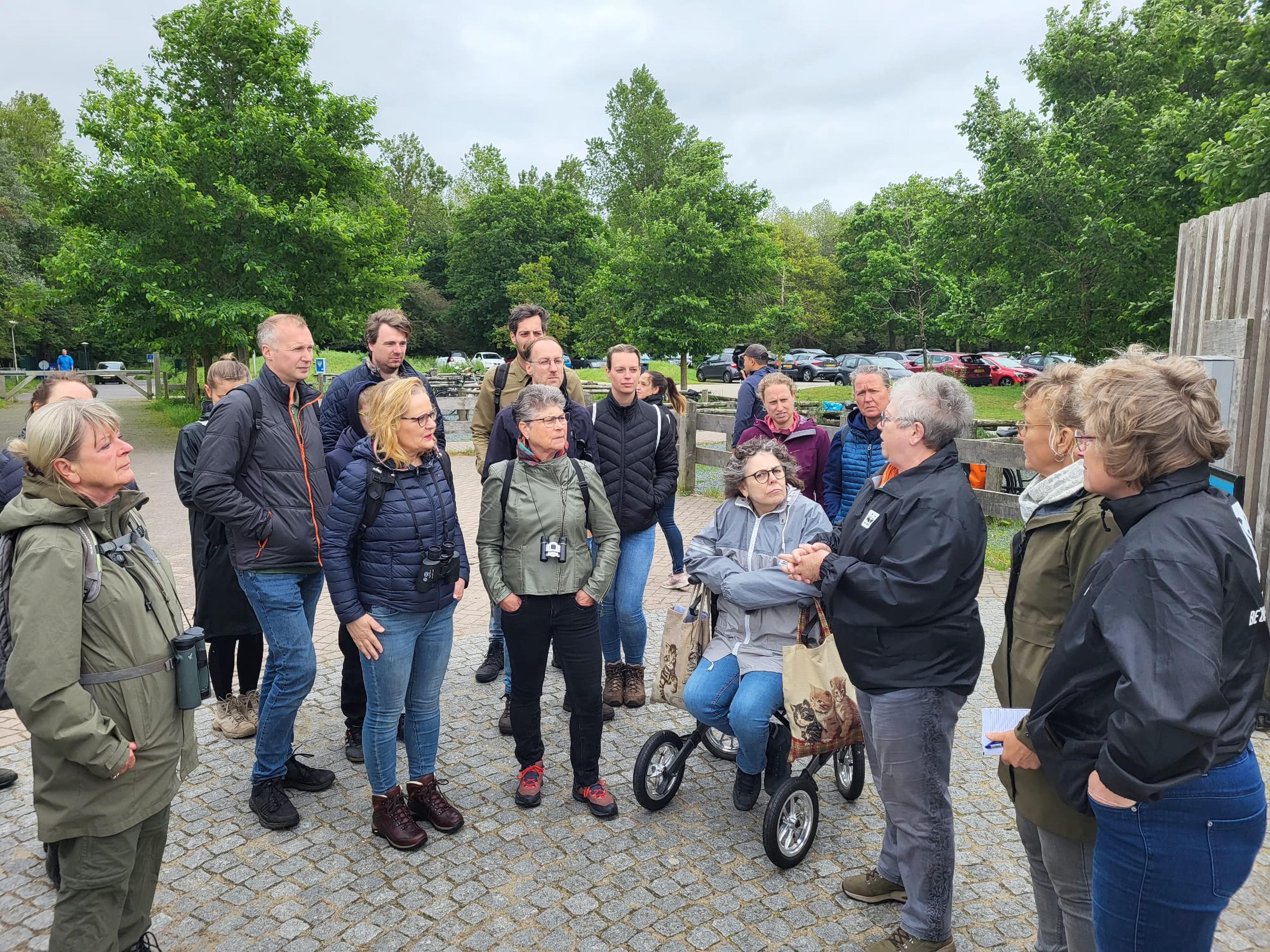 Groepsfoto activiteit Meer en Bollenstreek