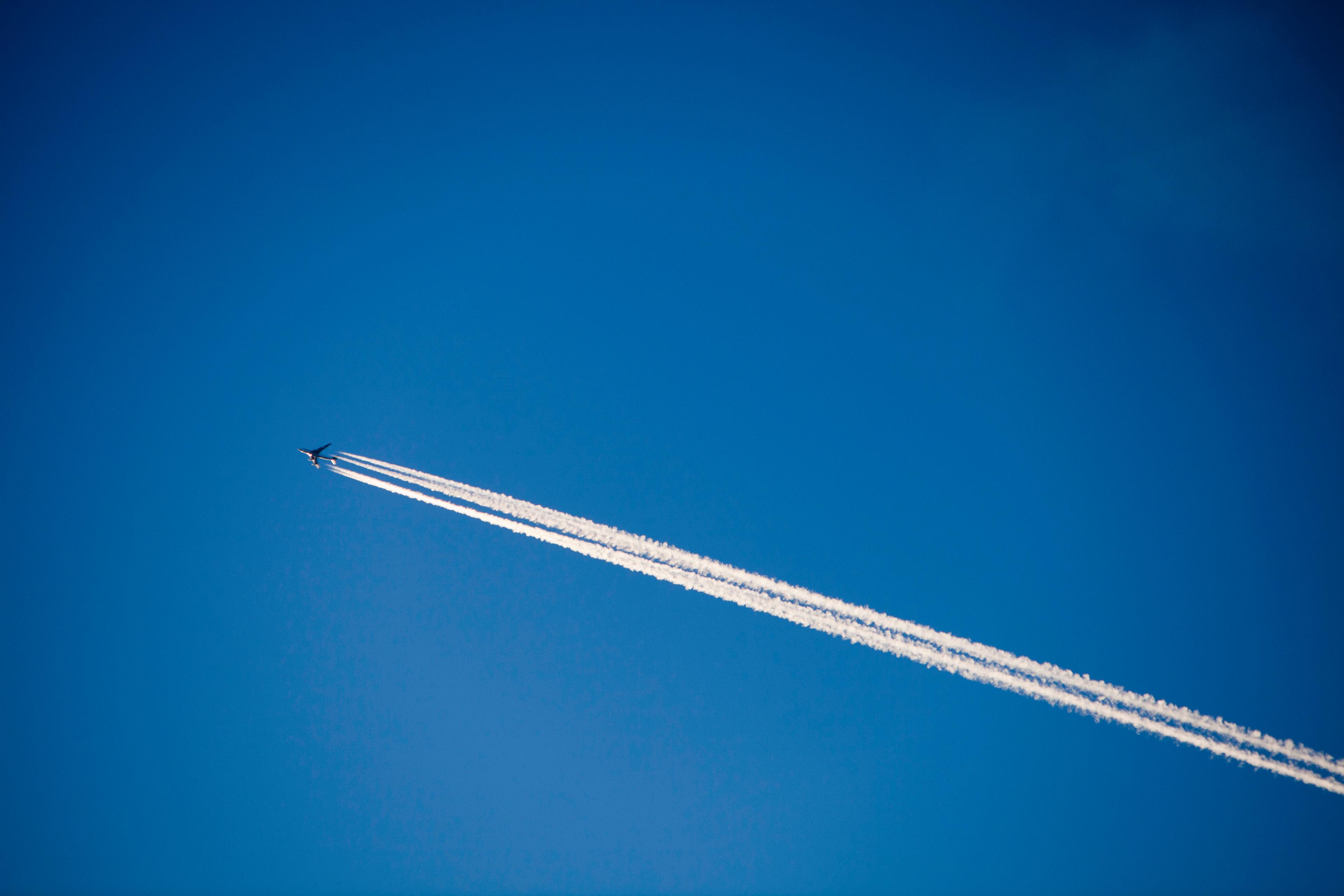 Vliegtuig in de lucht