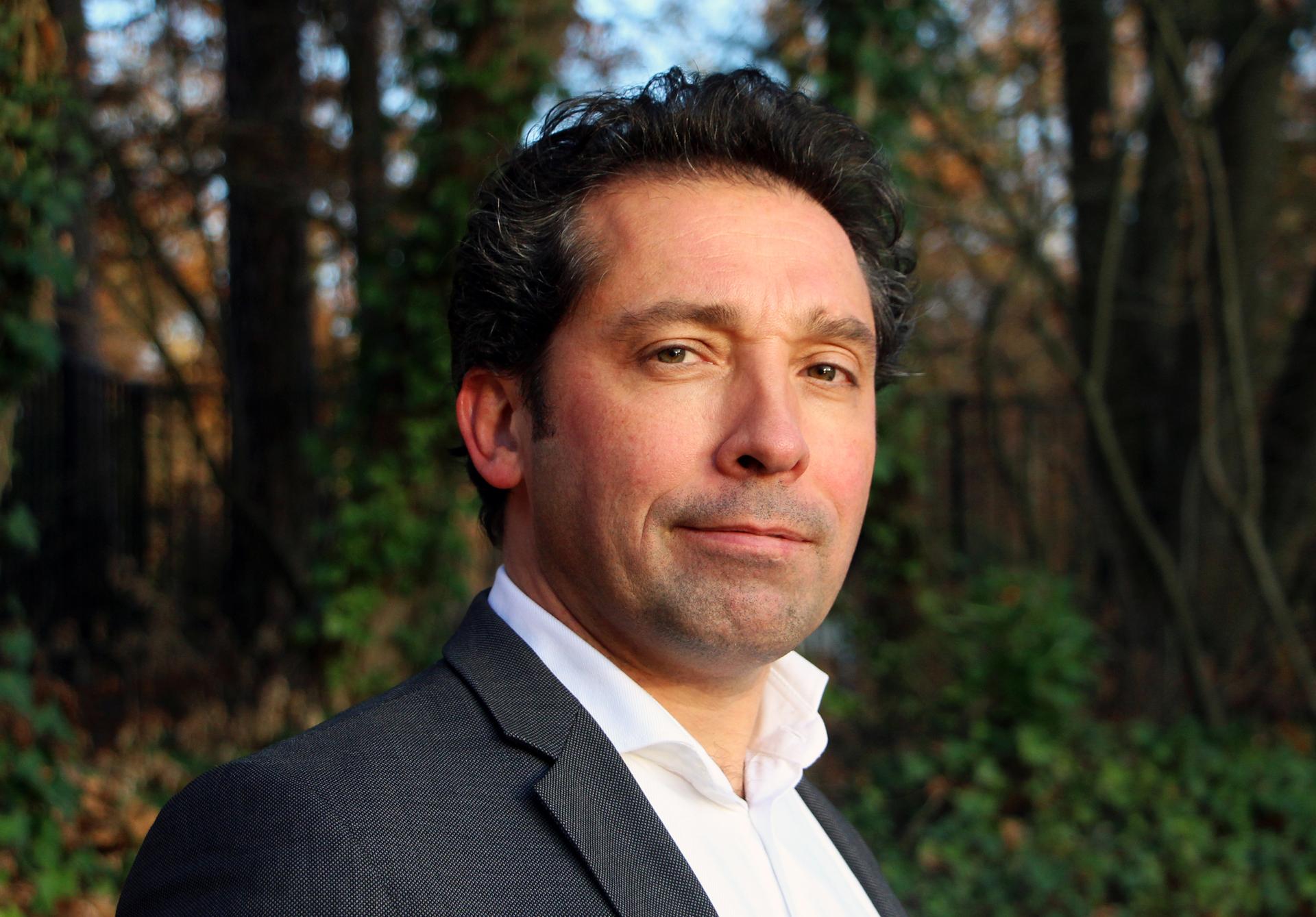 Een portret van Aaron Vermeulen