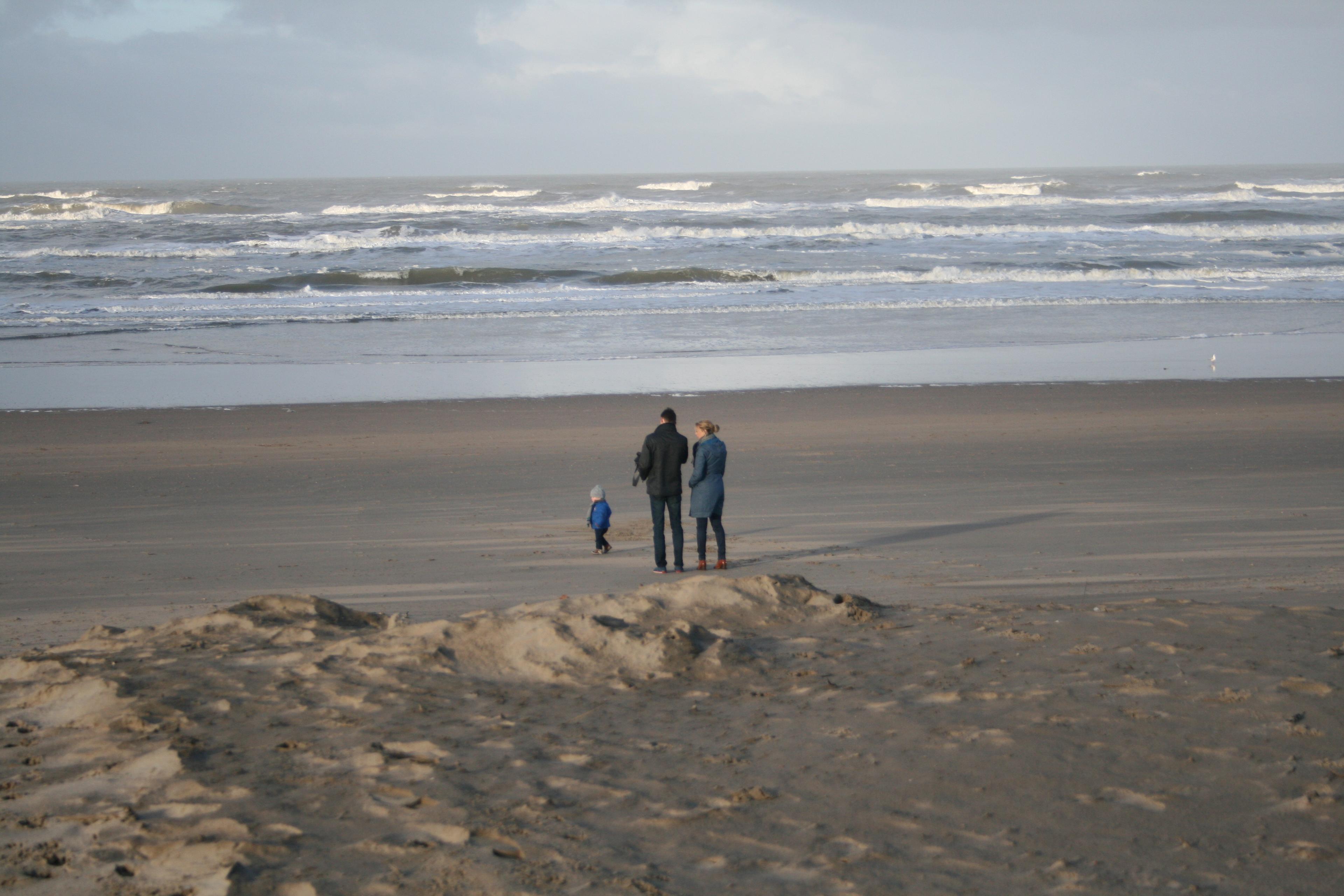 Mensen op het strand, Noordzee