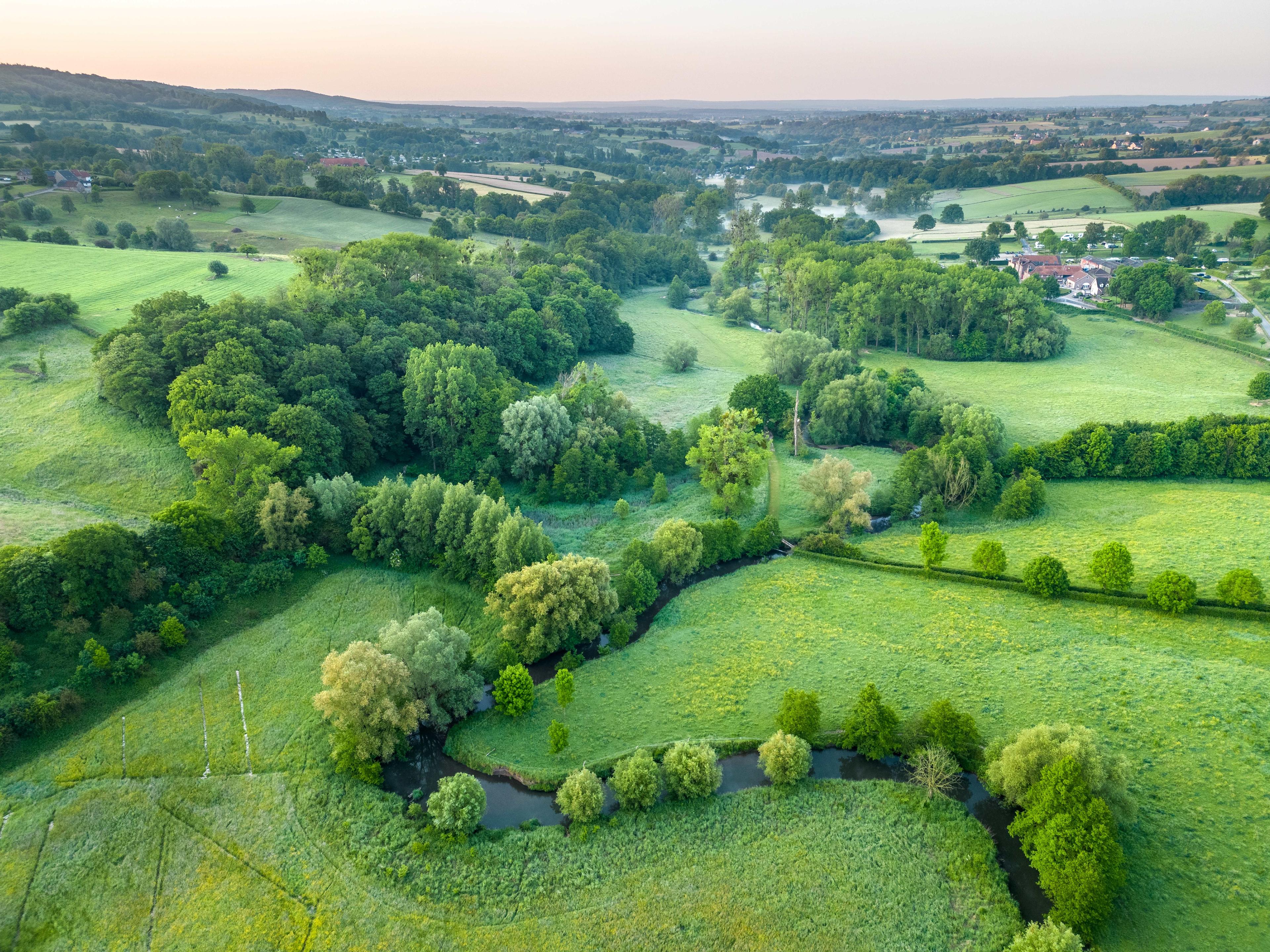 Een luchtfoto van het Geuldal