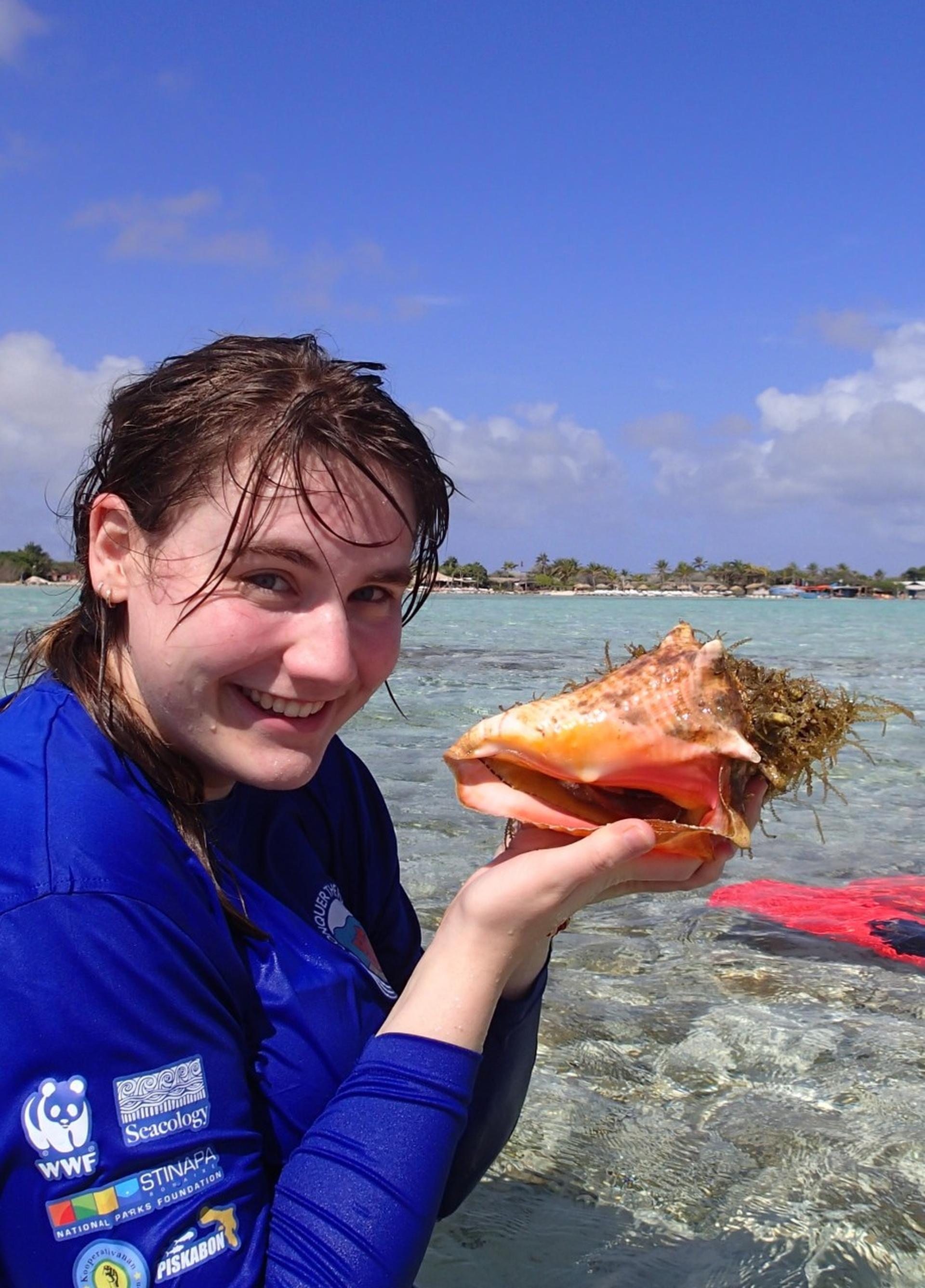 Maike van der Heide op Bonaire tijdens haar stage