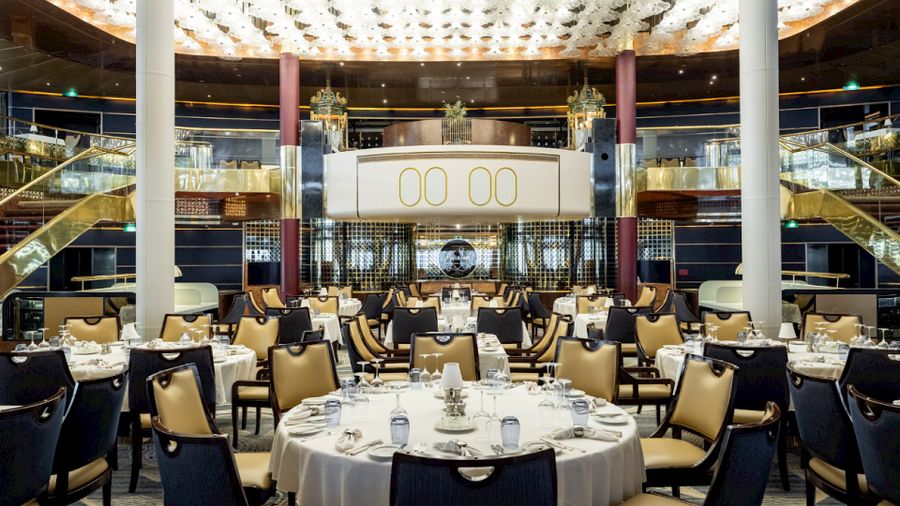 Grand Restaurant Valet Renaissance