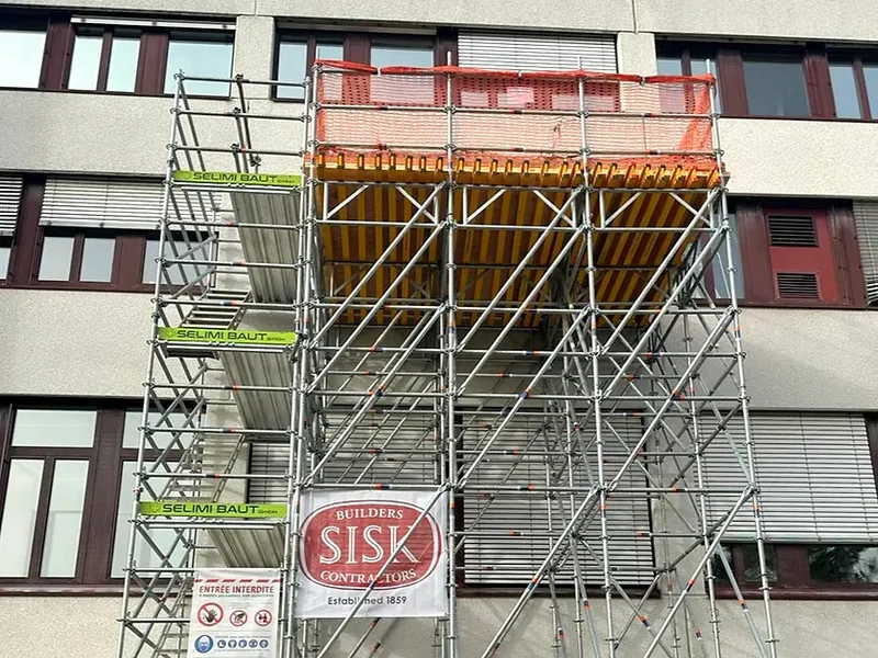 Arbeitsgerüst in einem Hochregallager