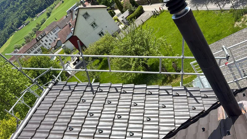 Landau Test – Gerüst am Objekt