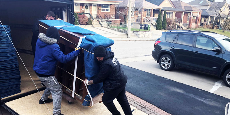 PIANO MOVES