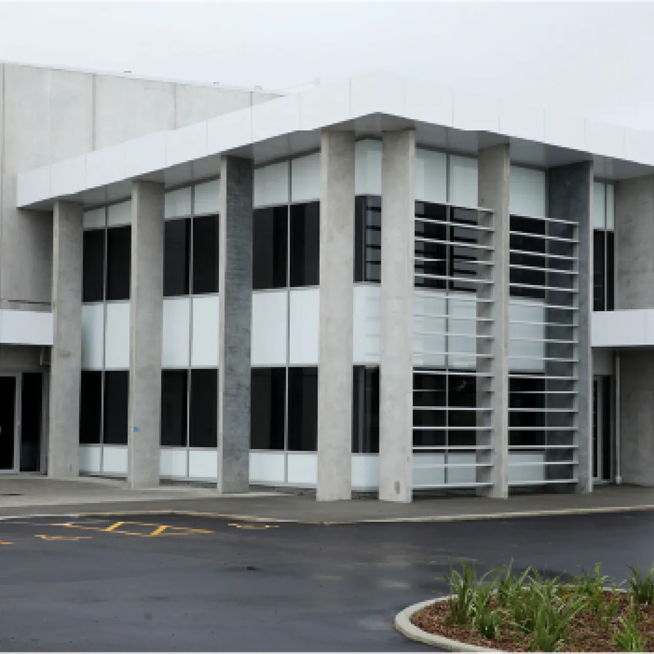 IZONE Warehouse