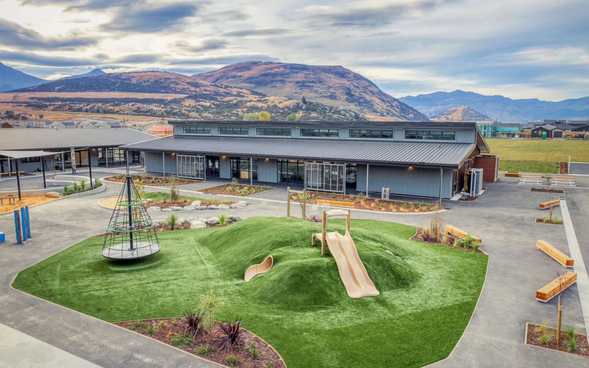 Te Kura Whakatipu o Kawarau - Hanley’s Farm School