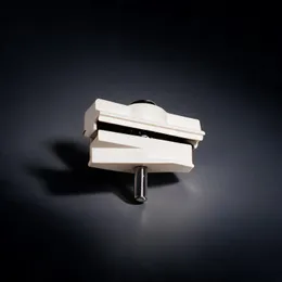 Soporte Euro para iluminarias pesadas