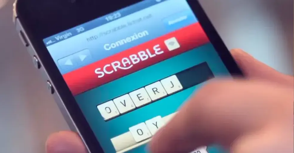 Ogilvy Paris and Scrabble’s Free Wi-Fi Campaign