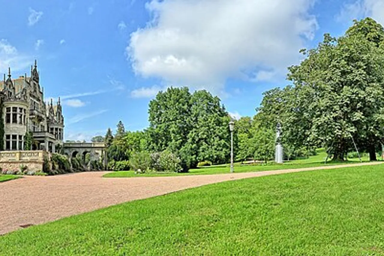 View of Schloss und Park Altenstein
