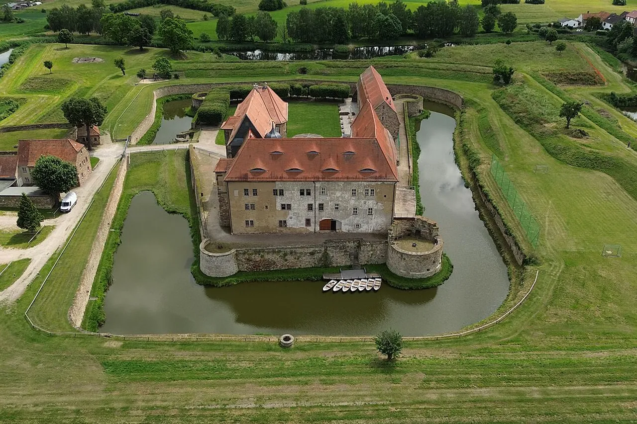 View of Wasserburg Heldrungen