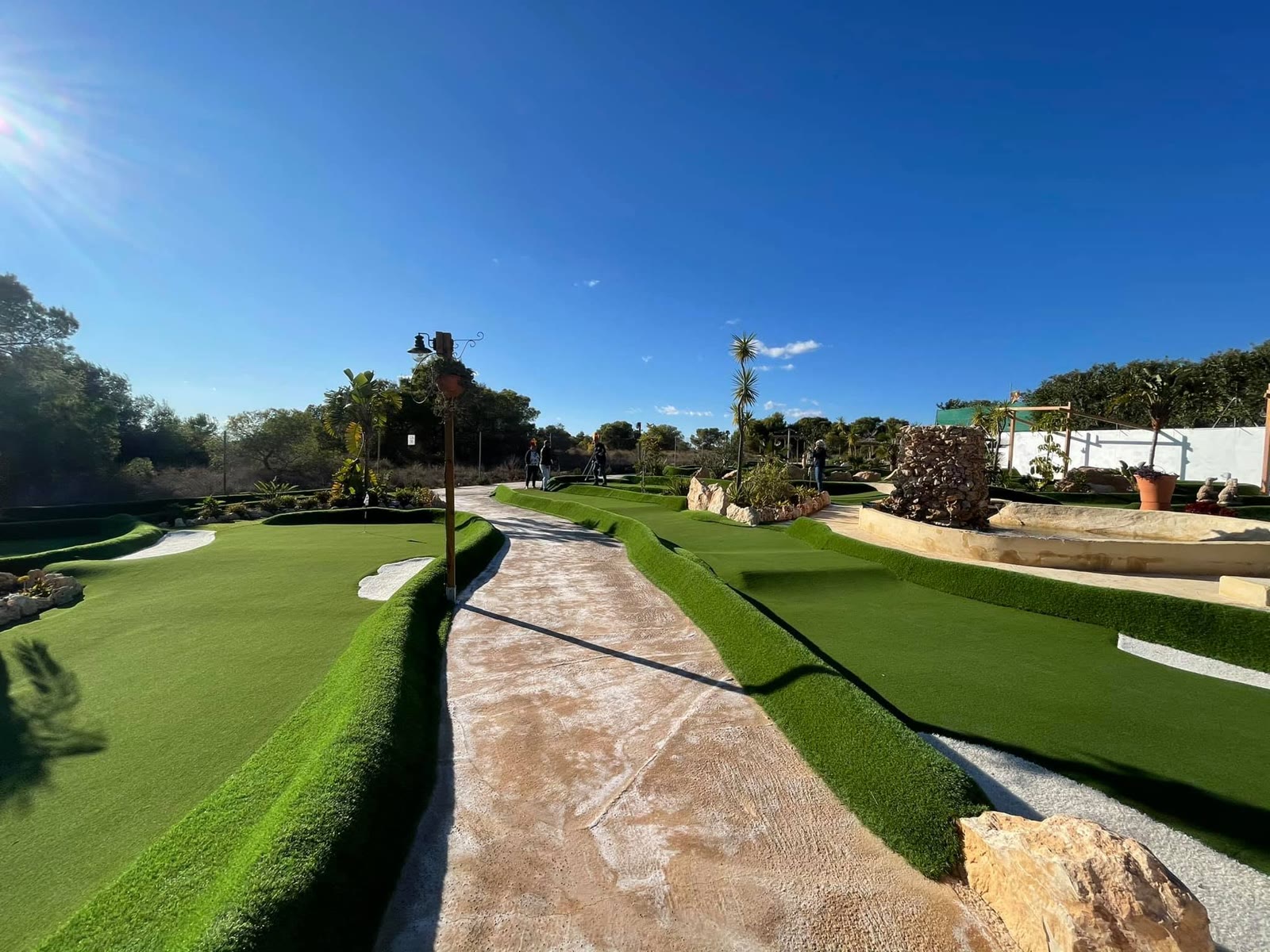 Sendero del minigolf
